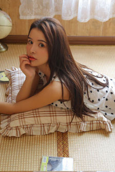 美女请别影响我学习